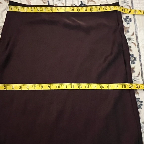 Zara Burgundy Maxi Skirt - Picture 13 of 14